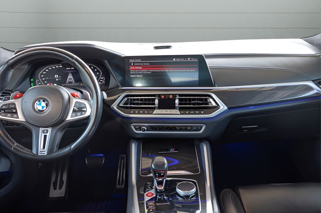Used 2021 BMW X6 M w/ Competition Package image 28