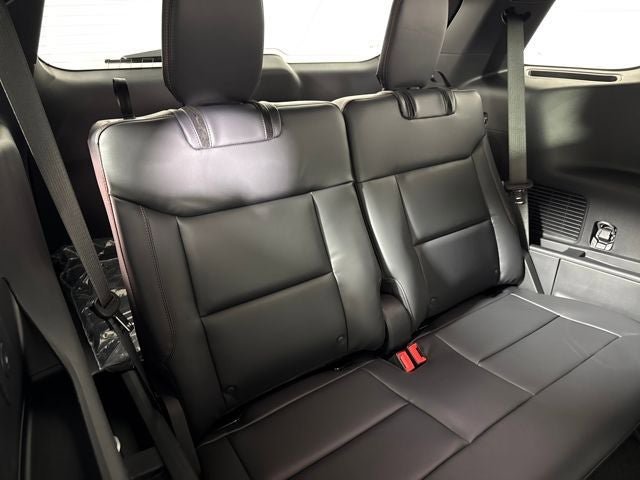New 2026 Ford Explorer ST-Line w/ ST-Line Street Pack AWD/4WD image 19