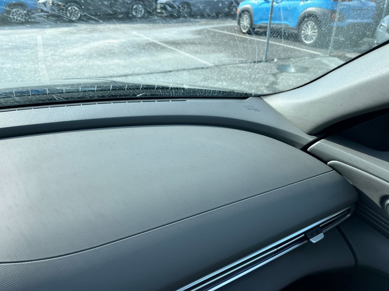 Used 2025 Hyundai Elantra SEL image 35