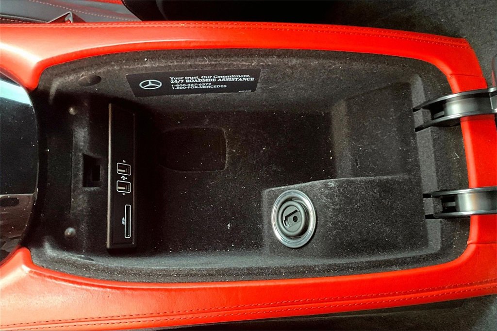 Used 2018 Mercedes-Benz AMG GT Roadster image 20