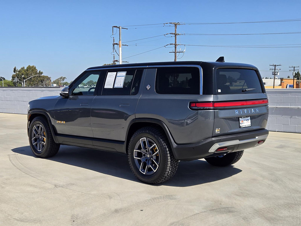 Used 2023 Rivian R1S Adventure AWD/4WD image 6