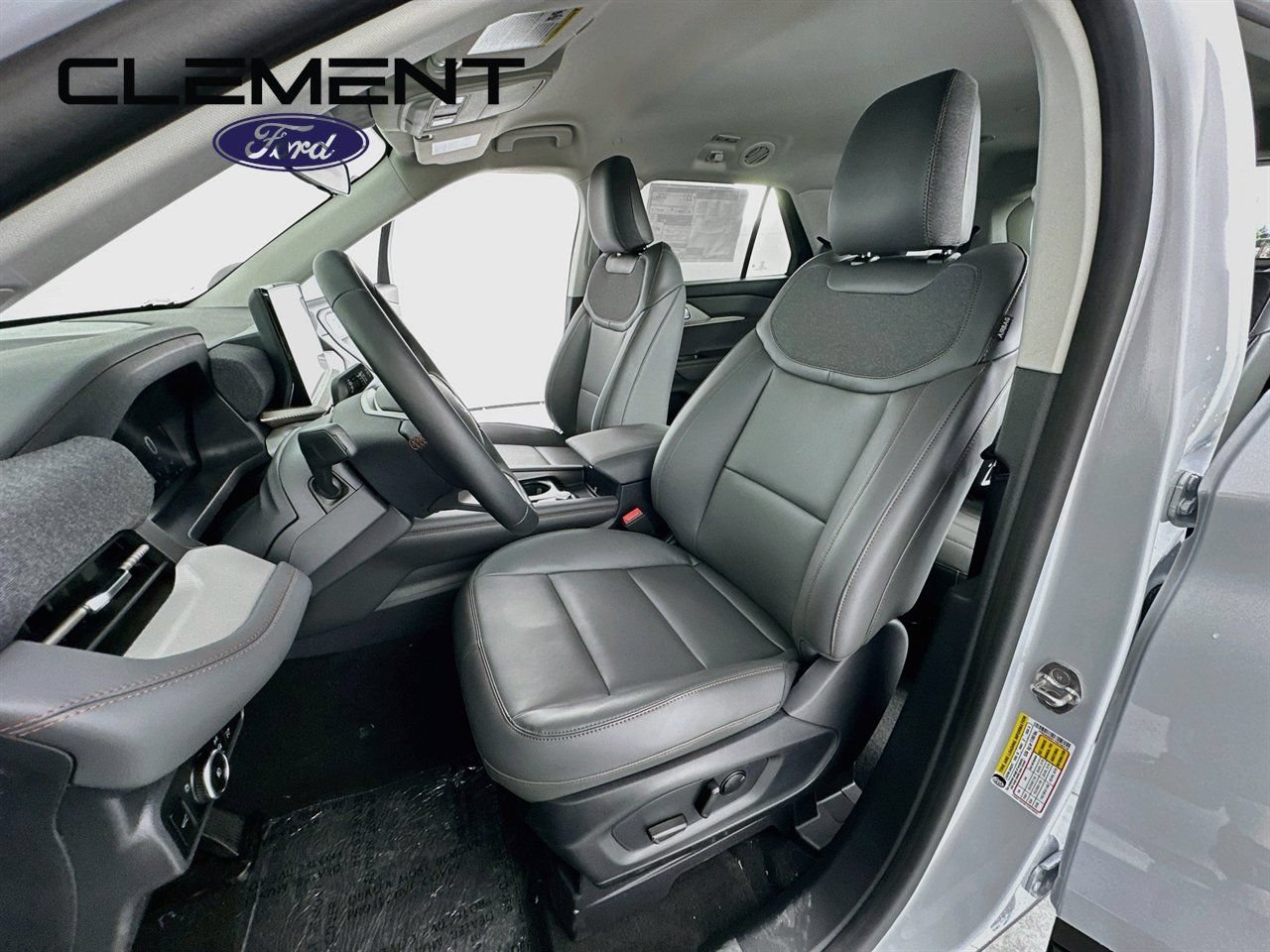 New 2026 Ford Explorer Active w/ Active Comfort Package AWD/4WD image 26