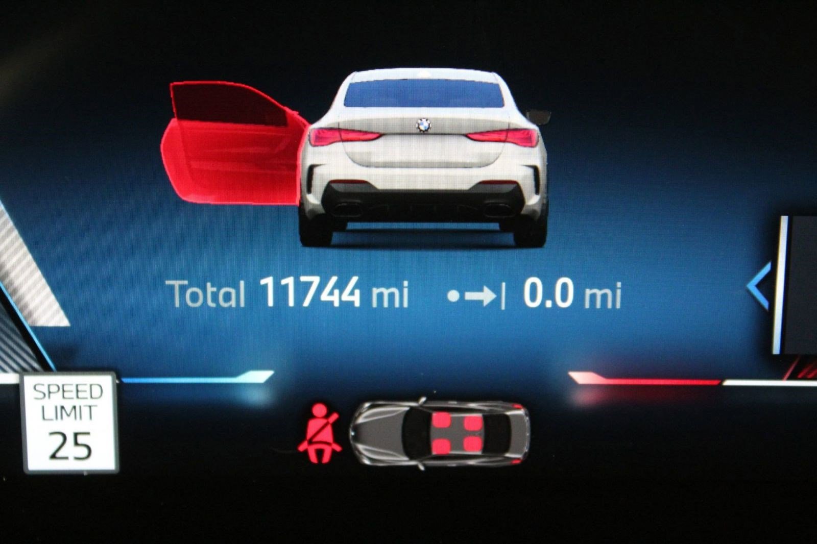 Used 2025 BMW M440i Coupe w/ Premium Package image 28