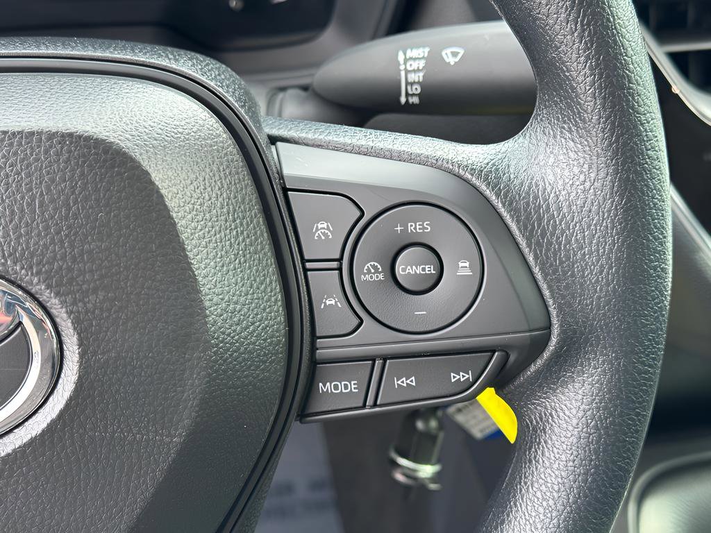 Used 2026 Toyota Corolla LE image 15