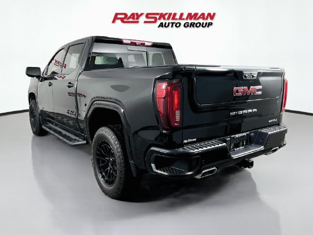 Used 2025 GMC Sierra 1500 AT4 w/ AT4 Premium Package AWD/4WD image 5