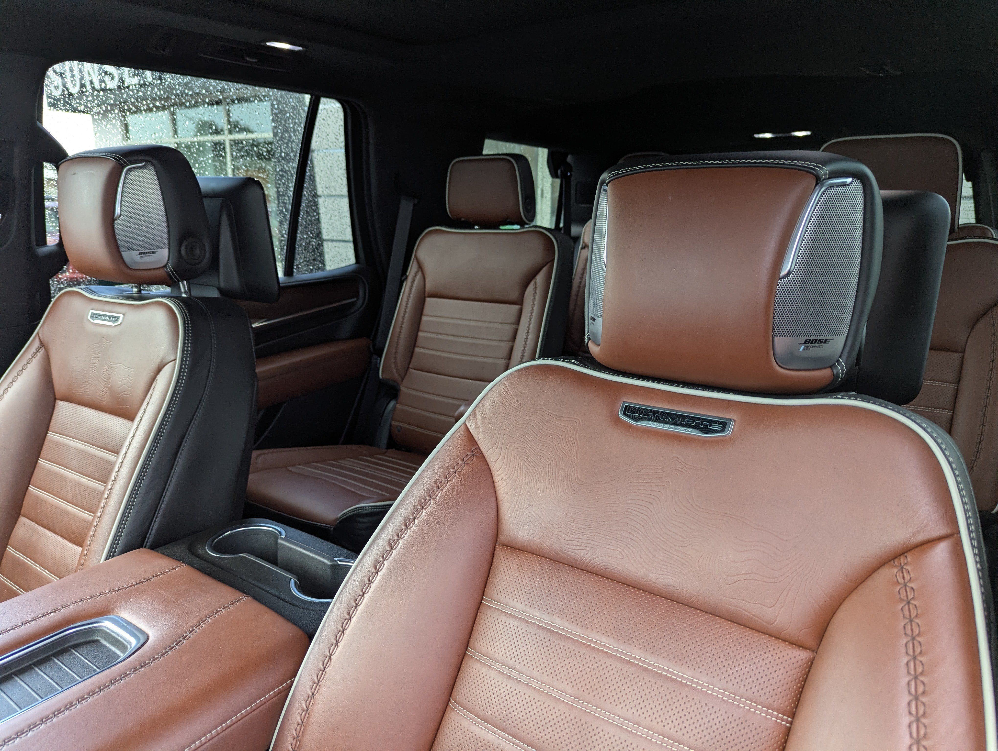 Certified 2023 GMC Yukon Denali Ultimate w/ LPO, Floor Liner Package AWD/4WD image 25
