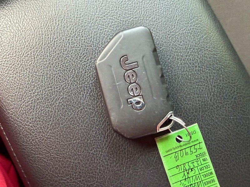 Used 2022 Jeep Wrangler Unlimited Sport AWD/4WD image 53