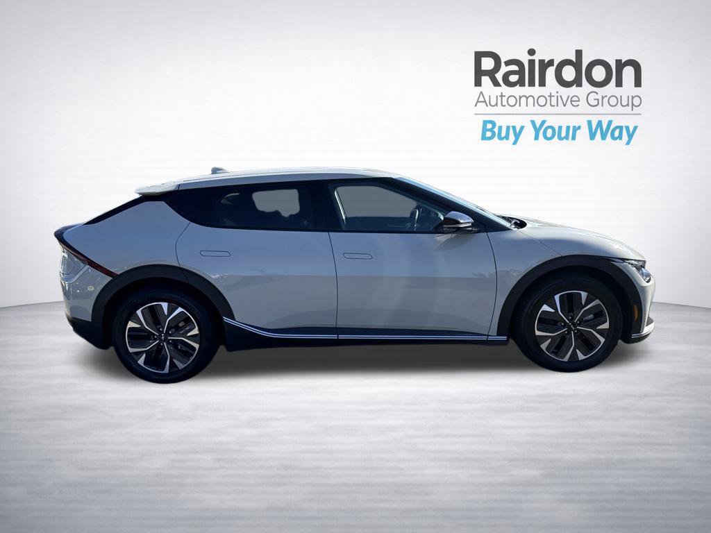 Used 2024 Kia EV6 Light RWD image 8