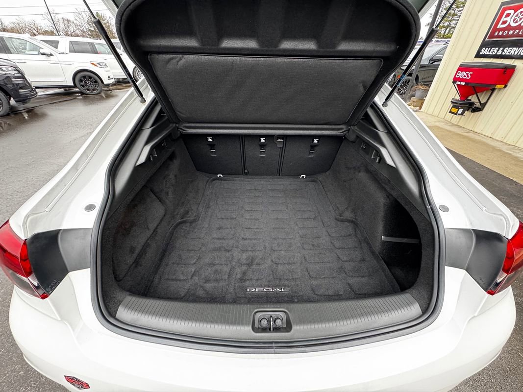 Used 2020 Buick Regal GS image 45