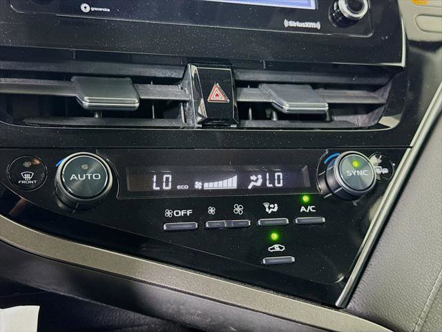 Certified 2022 Toyota Camry SE FWD image 8