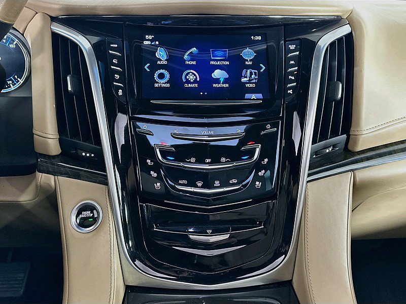Used 2019 Cadillac Escalade Platinum w/ Escalade Sport Edition AWD/4WD image 20