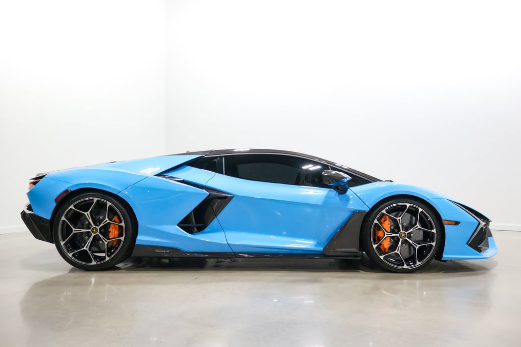 Used 2025 Lamborghini Revuelto AWD/4WD image 58