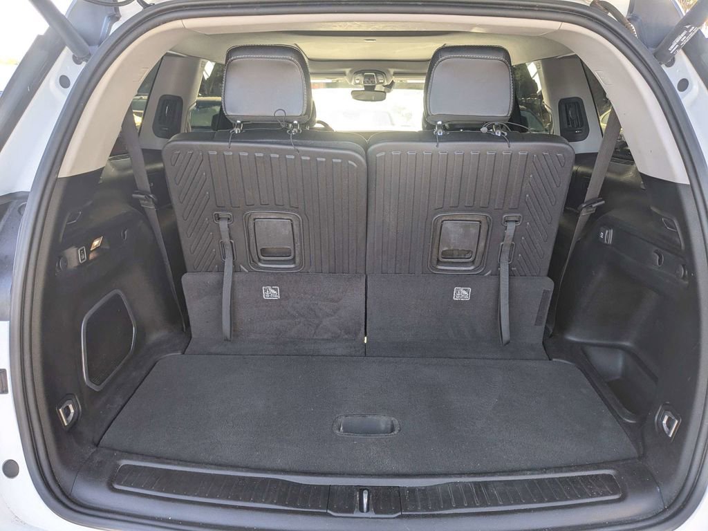 Used 2022 Jeep Grand Cherokee L Limited AWD/4WD image 13