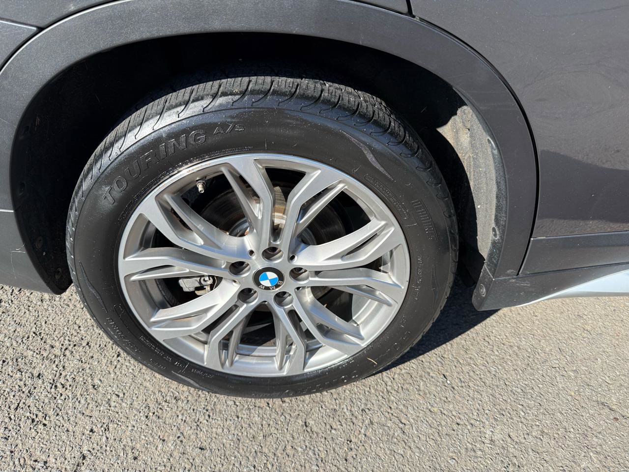 Used 2017 BMW X1 xDrive28i AWD/4WD image 35