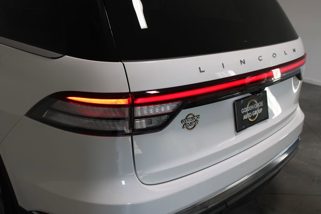 New 2026 Lincoln Aviator AWD image 59