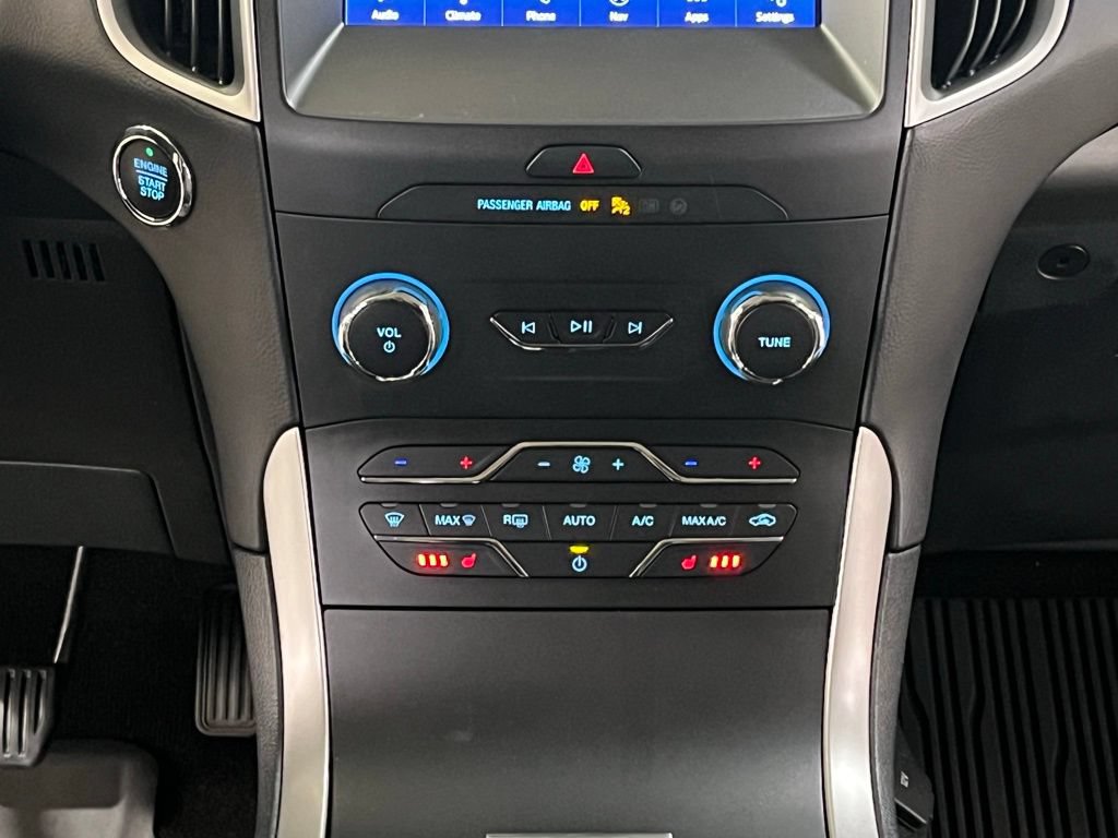 Used 2020 Ford Edge SEL AWD/4WD image 23