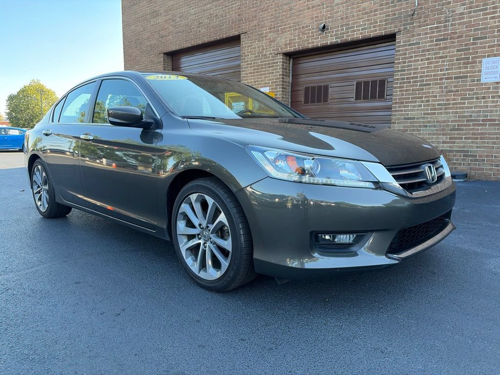 Used 2014 Honda Accord Sport image 3