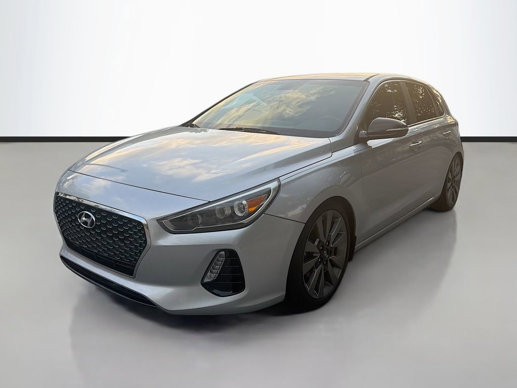 Used 2018 Hyundai Elantra GT Sport image 4