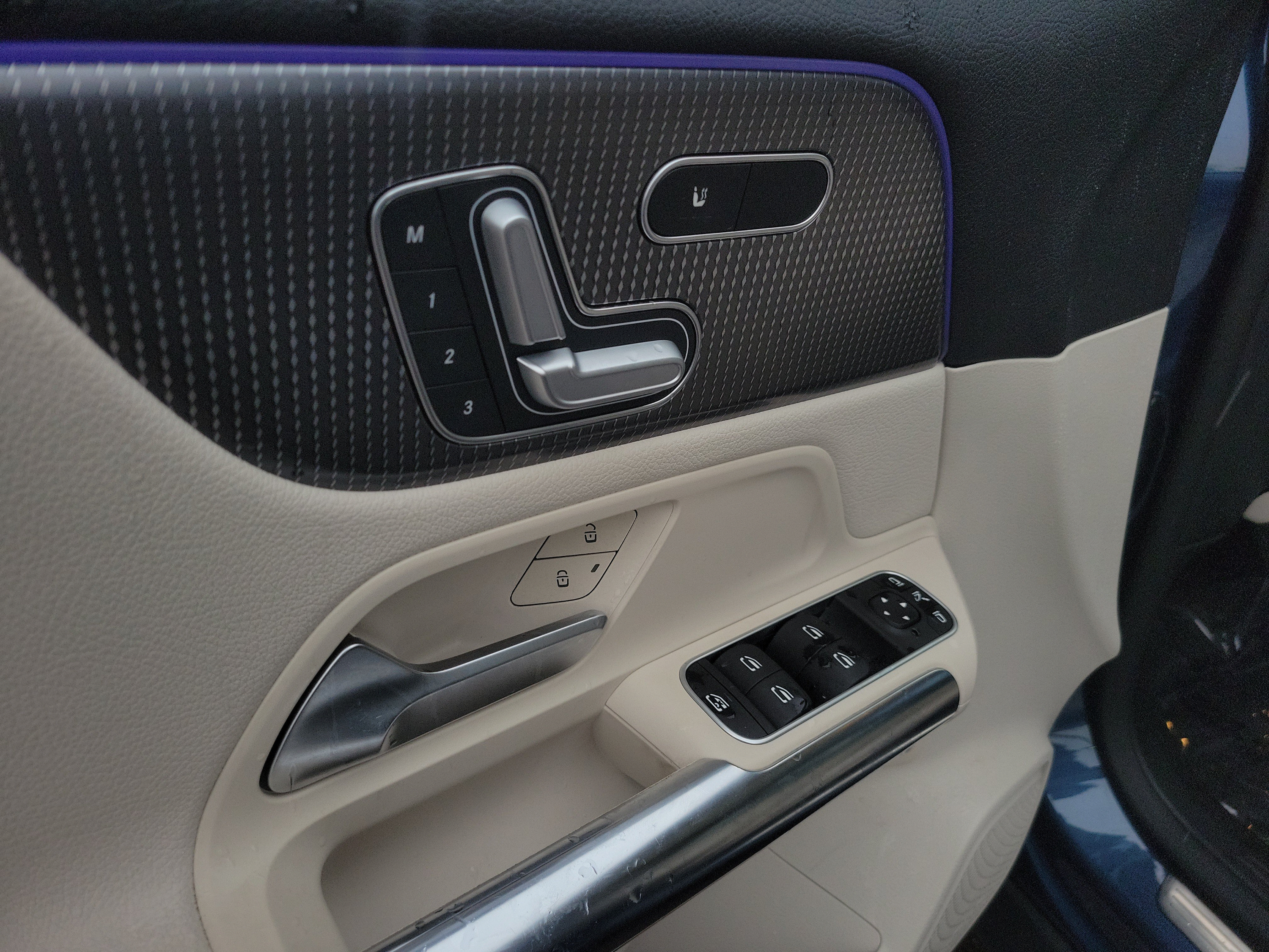 Certified 2021 Mercedes-Benz GLA 250 image 20