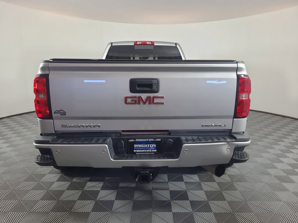 Used 2017 GMC Sierra 3500 Denali w/ Duramax Plus Package image 4