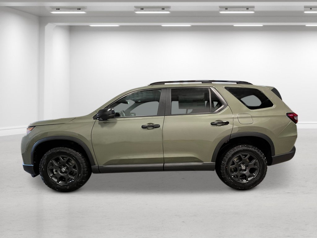 New 2026 Honda Pilot TrailSport image 2