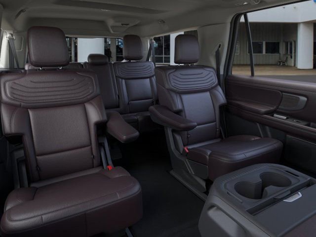 New 2026 Ford Expedition Max Platinum AWD/4WD image 11
