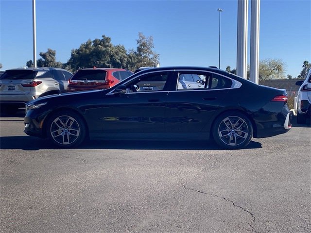 Certified 2025 BMW i5 eDrive40i w/ Premium Package image 10