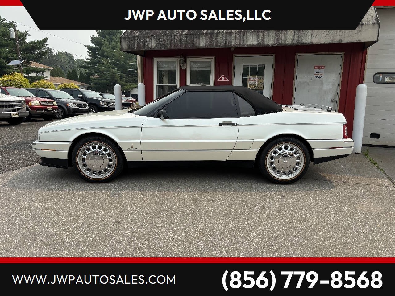 Used 1993 Cadillac Allante FWD image 1