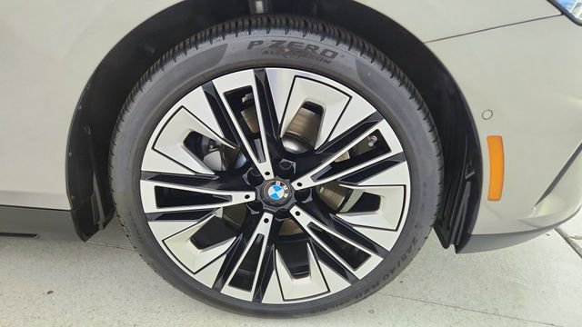 Used 2025 BMW 530i RWD image 61