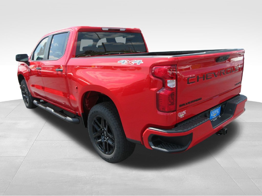 New 2026 Chevrolet Silverado 1500 Custom w/ Turbomax Blackout Package AWD/4WD image 3