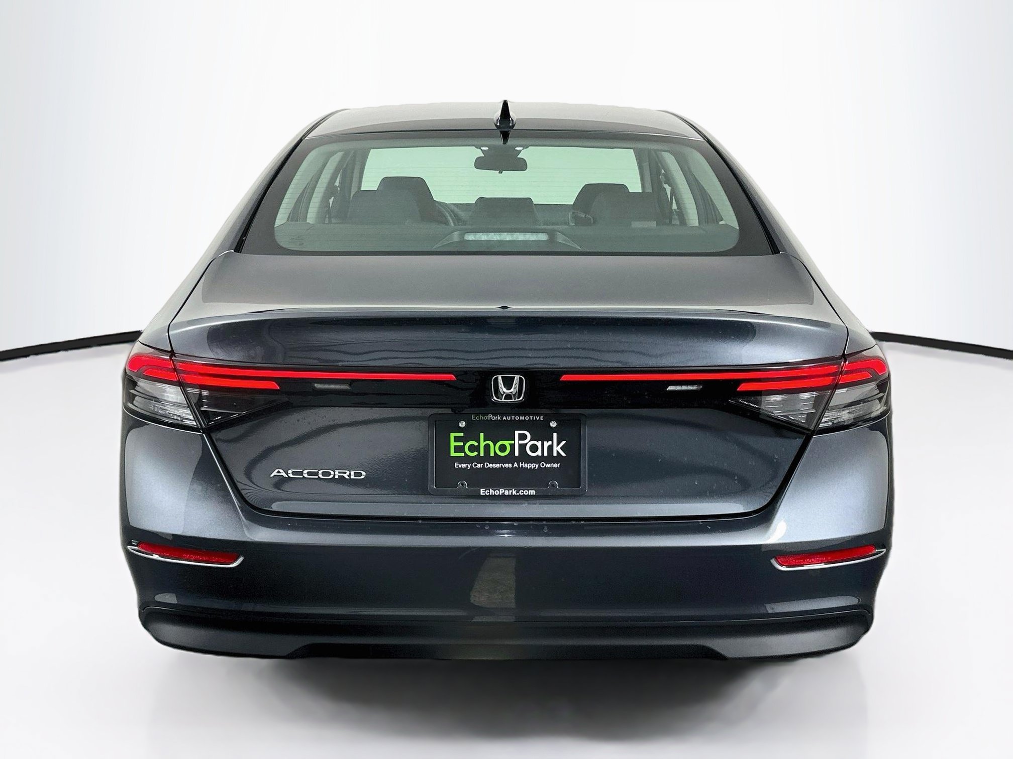 Used 2025 Honda Accord SE image 7