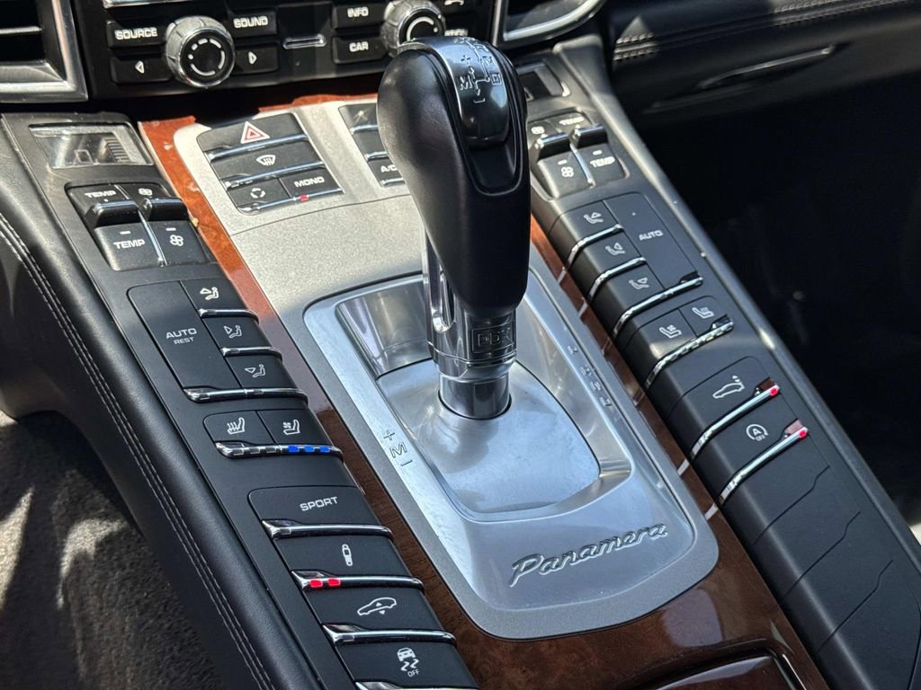 Used 2012 Porsche Panamera AWD/4WD image 27