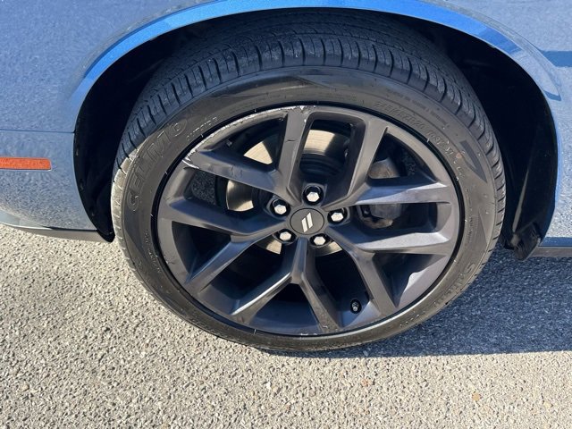 Used 2022 Dodge Challenger SXT w/ Blacktop Package image 7