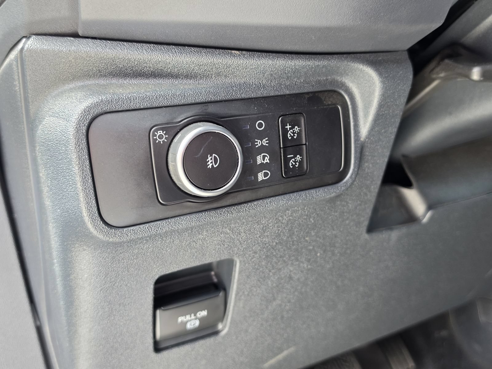 Used 2025 Ford Bronco Badlands AWD/4WD image 12