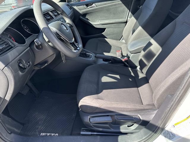 Used 2016 Volkswagen Jetta S image 13
