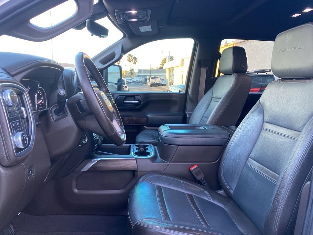 Used 2020 GMC Sierra 2500 Denali w/ Denali Ultimate Package image 8