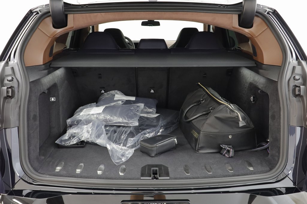 New 2026 BMW XM Label Red image 20