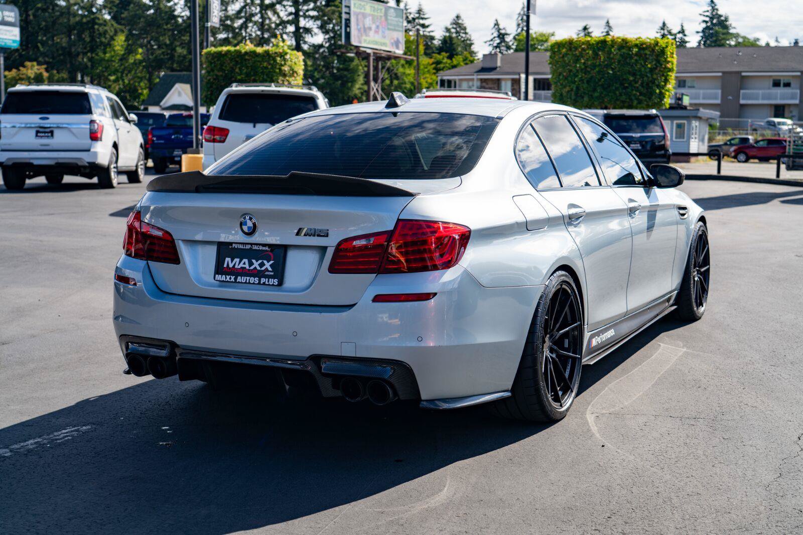 Used 2014 BMW M5 RWD image 7