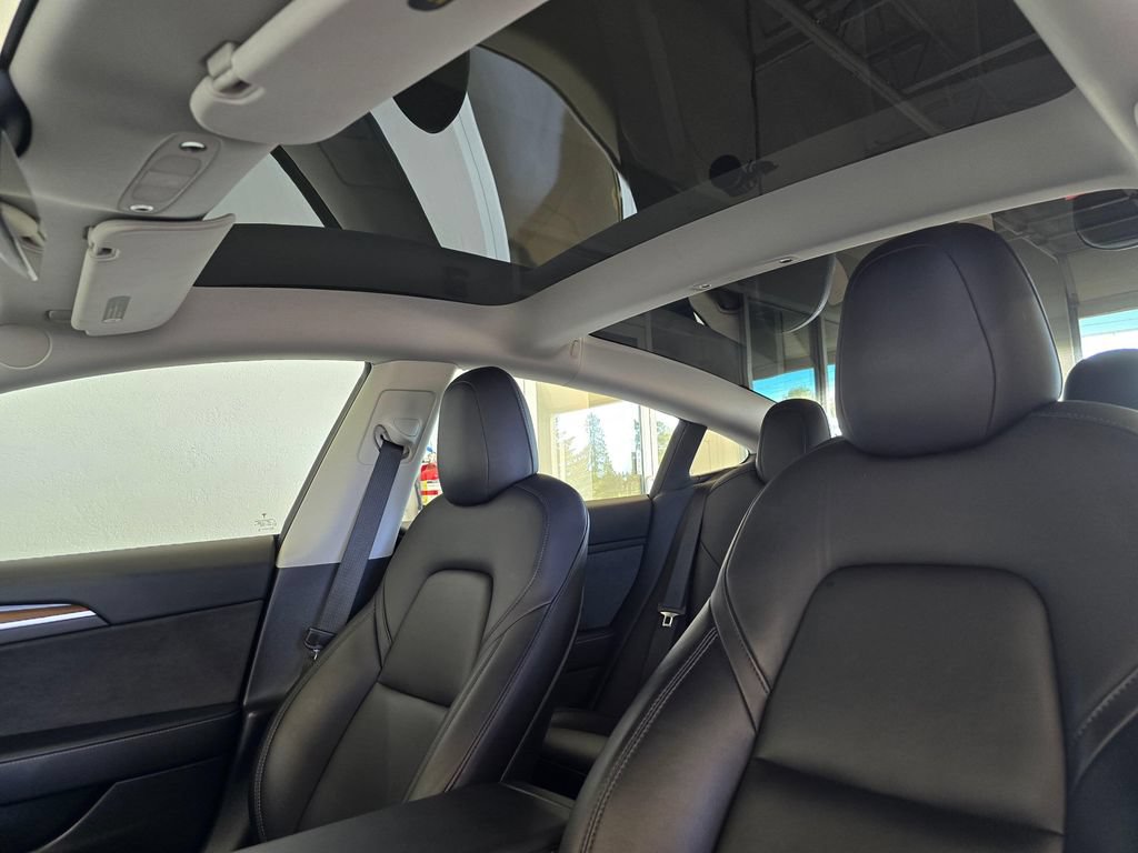 Used 2021 Tesla Model 3 Standard Range Plus RWD image 22