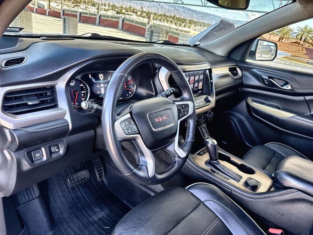 Used 2019 GMC Acadia Denali w/ Technology Package image 2