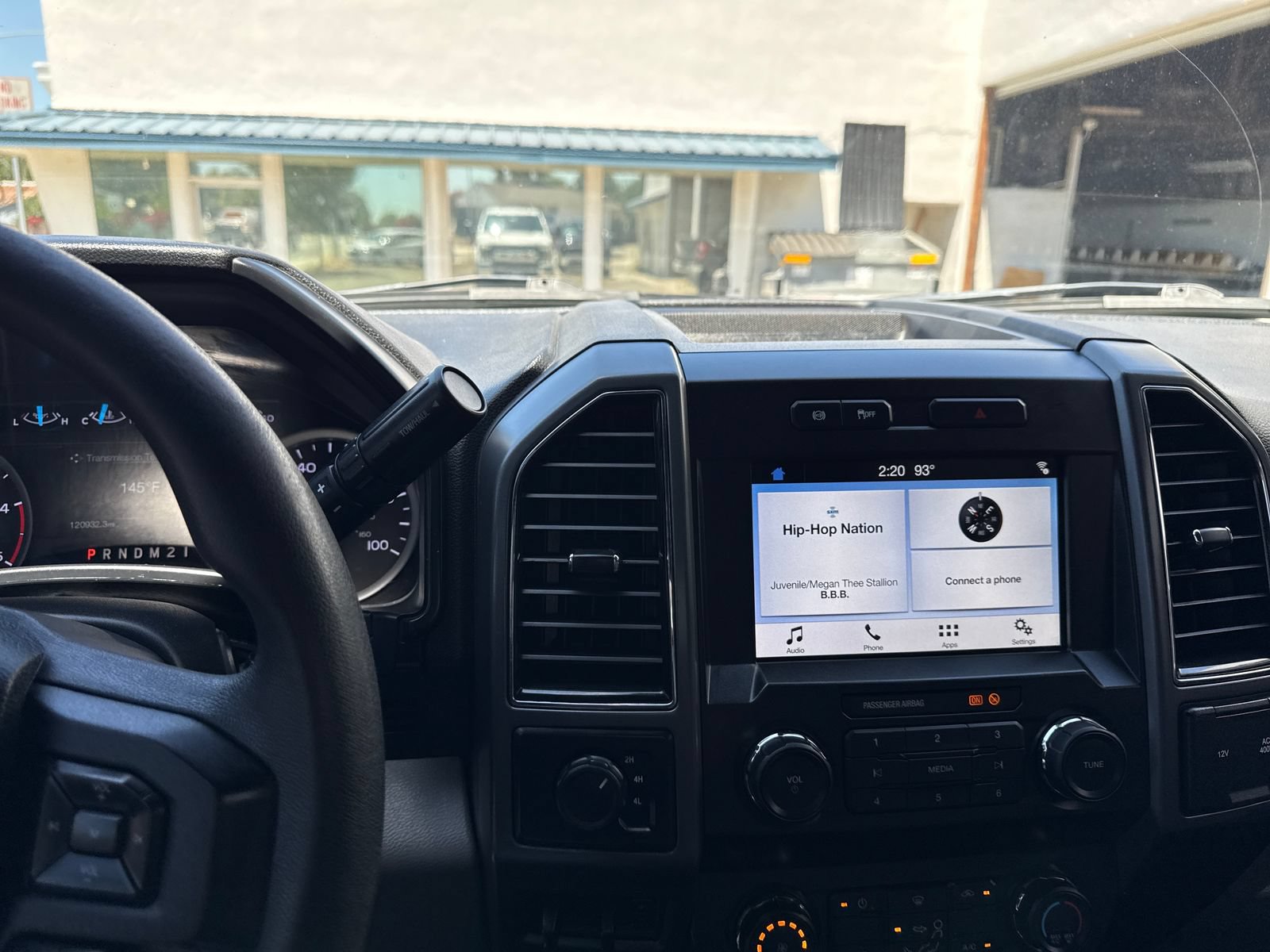 Used 2019 Ford F250 XLT w/ Snow Plow Prep Package AWD/4WD image 17