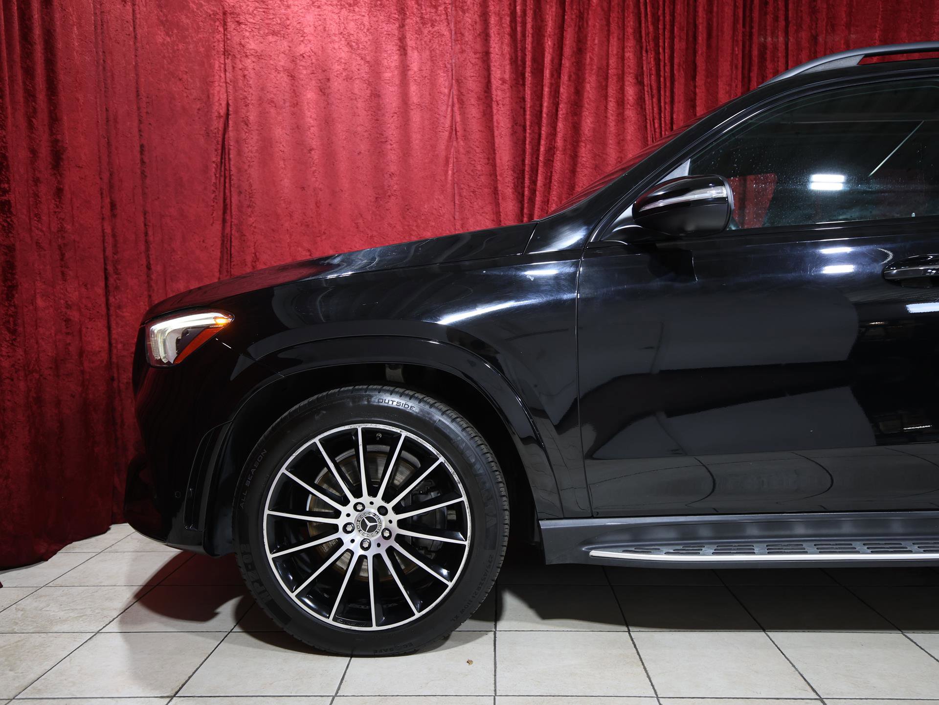 Used 2021 Mercedes-Benz GLE 450 4MATIC image 5