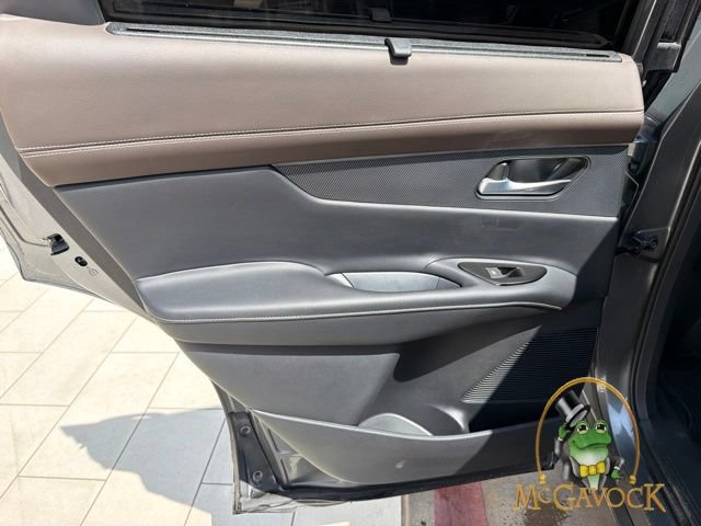 Used 2025 Nissan Murano Platinum w/ Cargo Package AWD/4WD image 21