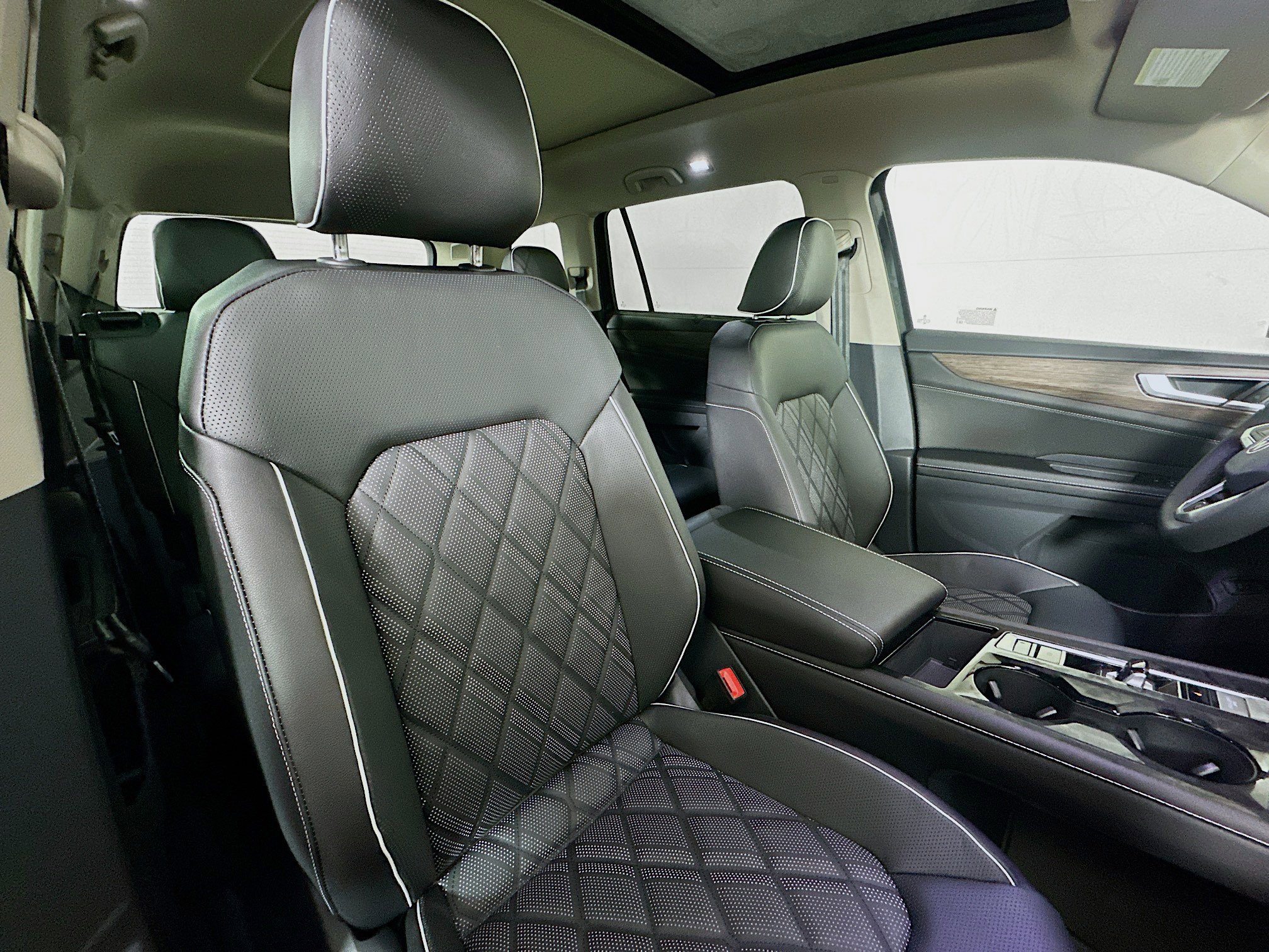 New 2026 Volkswagen Atlas SEL Premium R-Line image 29