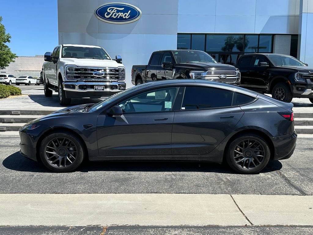 Used 2025 Tesla Model 3 Long Range RWD image 3