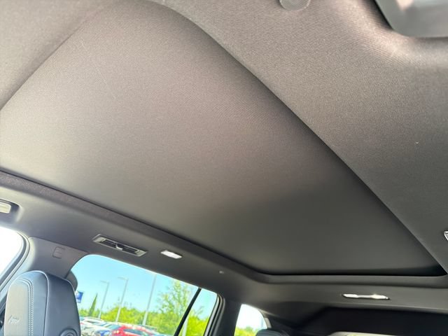 New 2026 Buick Enclave Avenir w/ Super Cruise Package AWD/4WD image 14