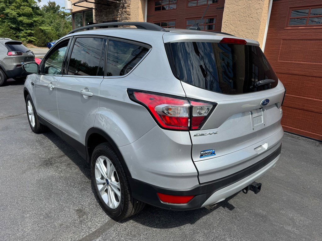 Used 2018 Ford Escape SE w/ SE Sync 3 Package image 10