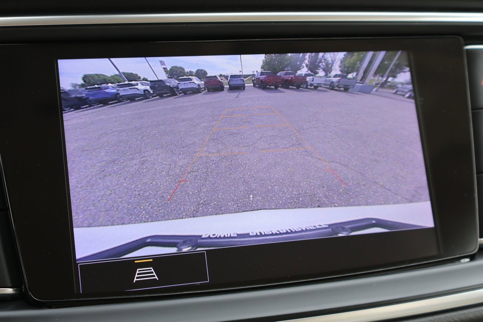 Used 2023 Buick Enclave Essence w/ Sport Touring Edition FWD image 22