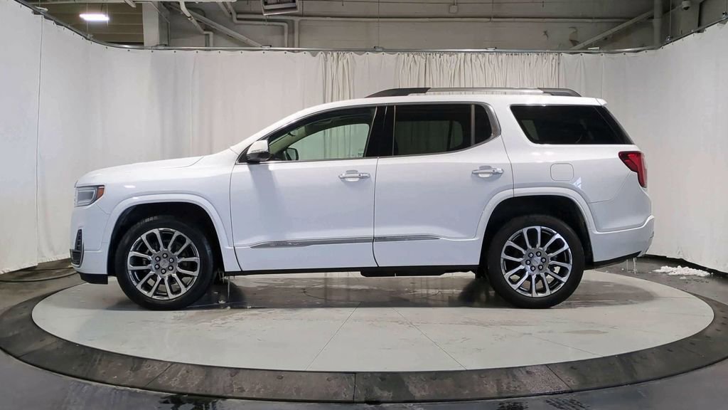Used 2023 GMC Acadia Denali w/ Denali Ultimate Package image 6