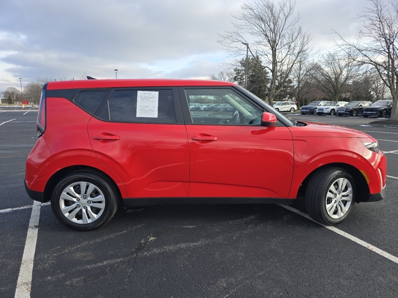 Used 2023 Kia Soul LX image 16